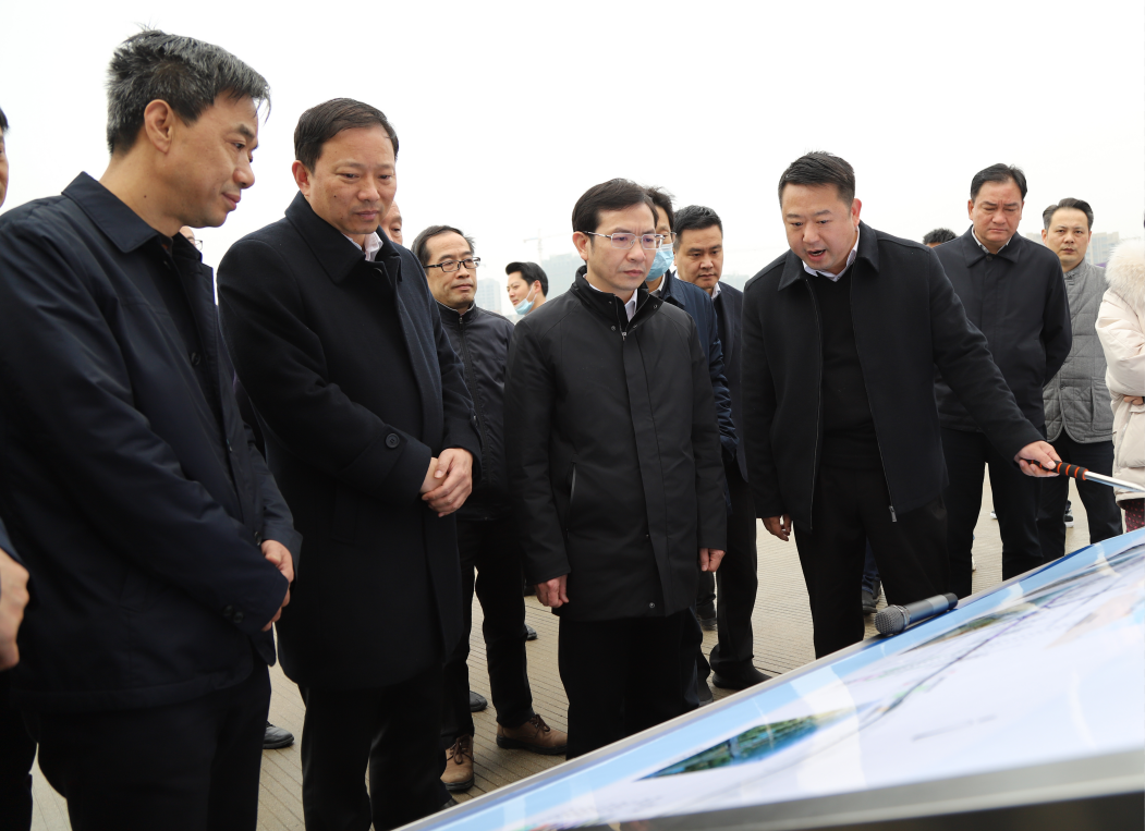 ��ί����ǡ��г���ϲ��һ���Ӳ���޸߼ܶ��ӹ���