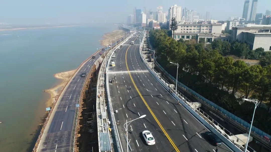 ����Ŀ���������չ���ϲ�������ת�䡪����������������ص���Ŀ��������